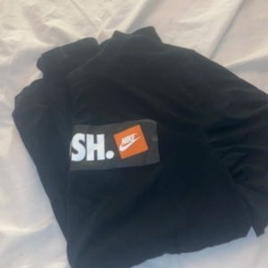 Nike tee